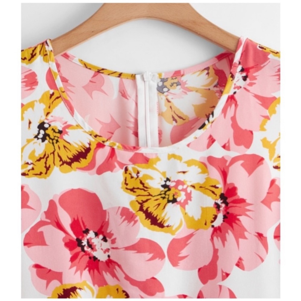 Floral Casual Sleeveless Shift Dress - Picture 6 of 9